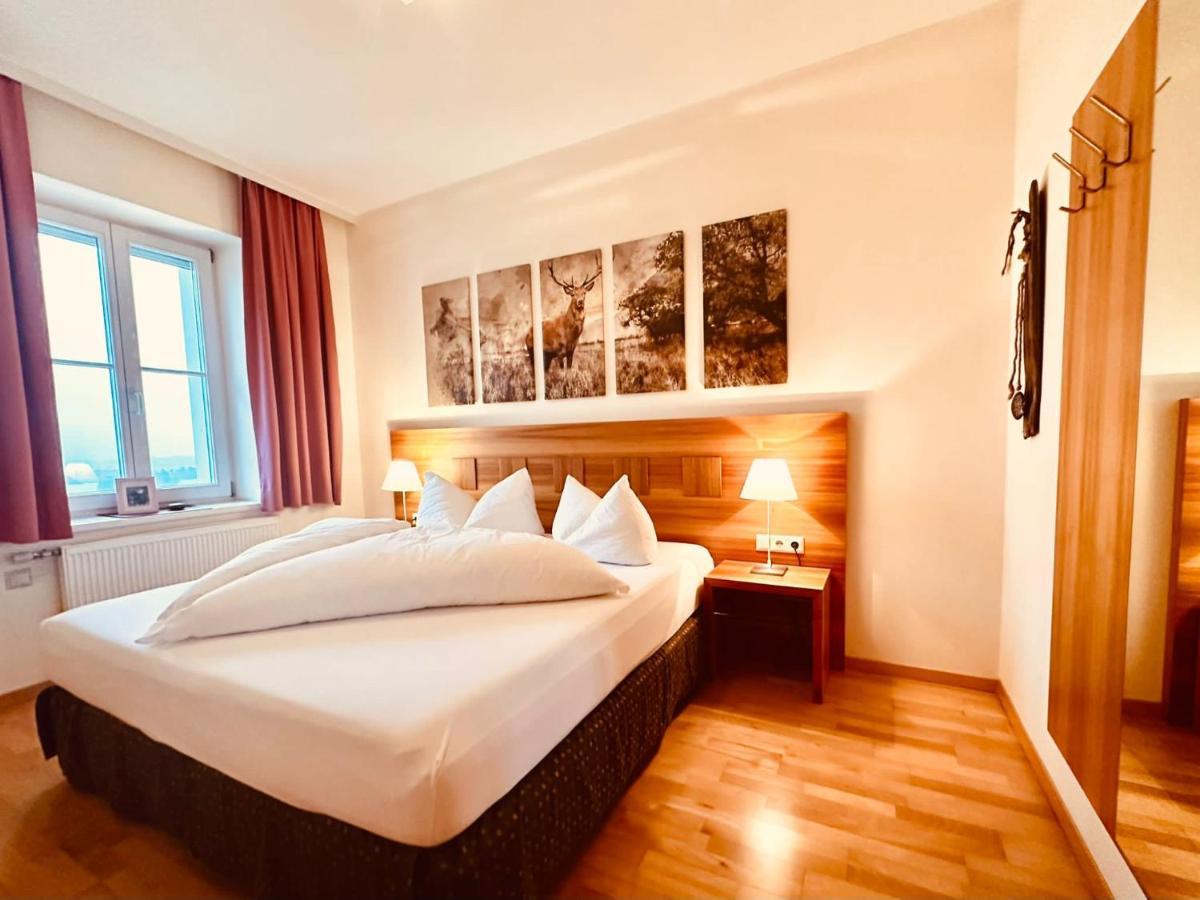 Tirolerhof Doelsach Hotel เลียนซ์ ภายนอก รูปภาพ