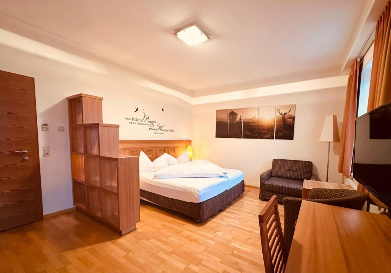 Tirolerhof Doelsach Hotel เลียนซ์ ภายนอก รูปภาพ